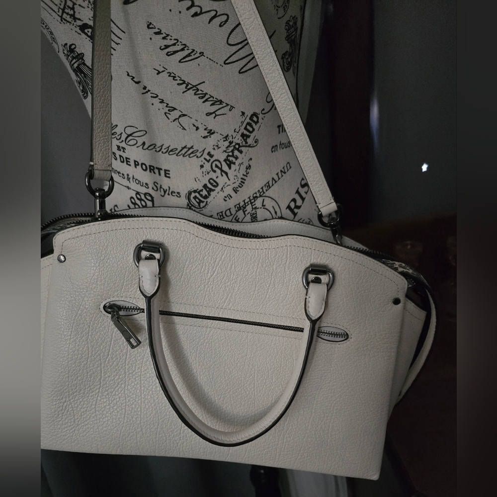 Coach Drew Satchel Grain Leather and Genuine Snakeskin Detail! Excellent!! - Picture 9 of 13